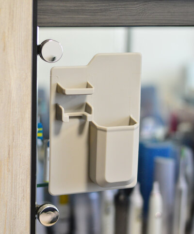 J-MART Mighty Toothbrush Holder 1031 Gray