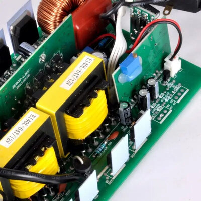 JYINS P-600/1200W 12V (pure sine wave)