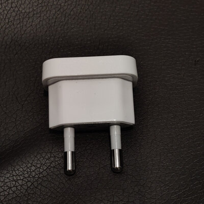 ProZone AC9600 Compact US to EU Plug White