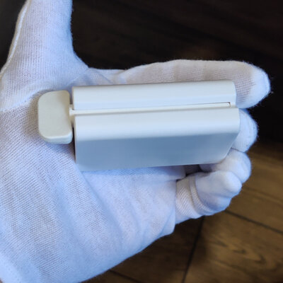 ProZone Standing Tube Squeezer W-0132 Premium White